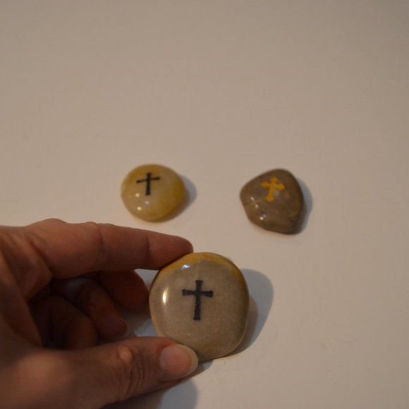 River Stones Tumbled Polished with Images of Cross 2' - Picture 4 of 5